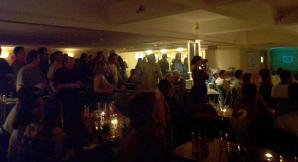 Roy Mette Crowd